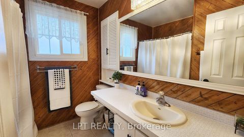 Photo 11 at 2049 Northern Avenue, Alcona, Innisfil