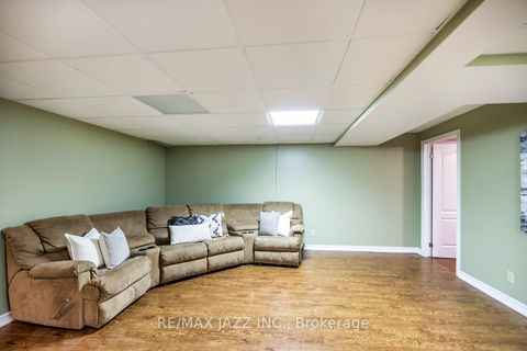 Photo 24 at 115 Padfield Drive, Bowmanville, Clarington