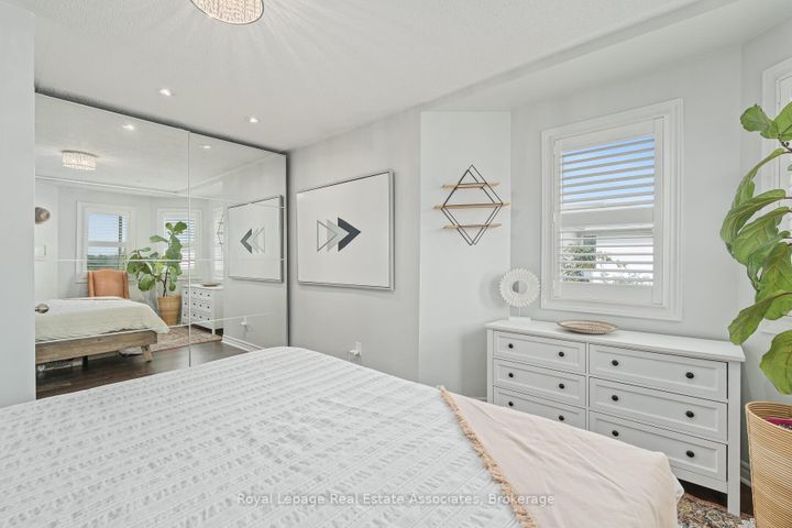 Photo 28 at 54 Wylie Circle, Georgetown, Halton Hills