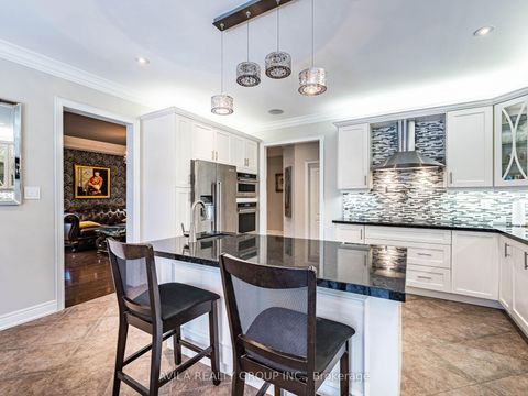 Photo 19 at 35 Noce Way, Vellore Village, Vaughan