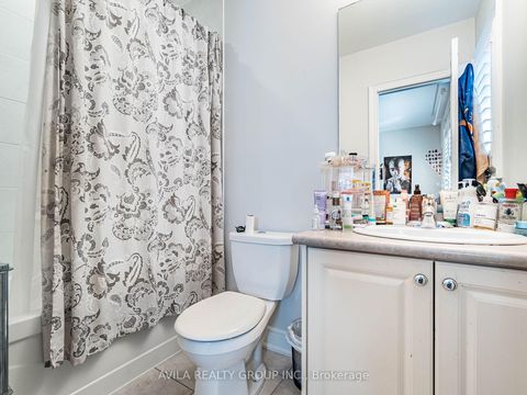 Photo 30 at 35 Noce Way, Vellore Village, Vaughan