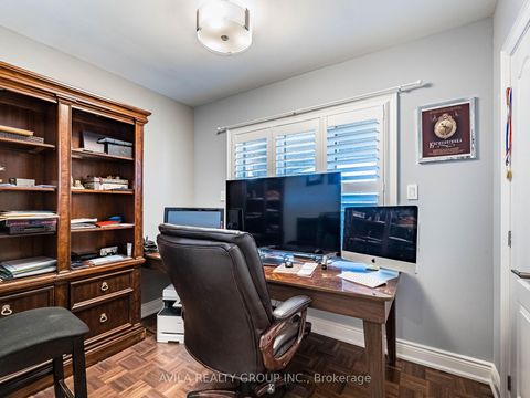 Photo 37 at 35 Noce Way, Vellore Village, Vaughan
