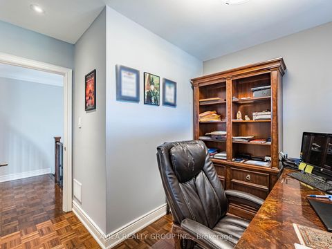 Photo 38 at 35 Noce Way, Vellore Village, Vaughan