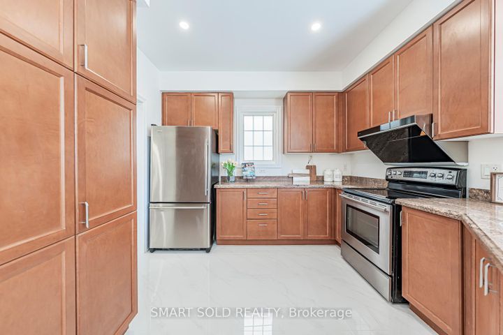 Photo 20 at 23 Bonheur Road, Cathedraltown, Markham