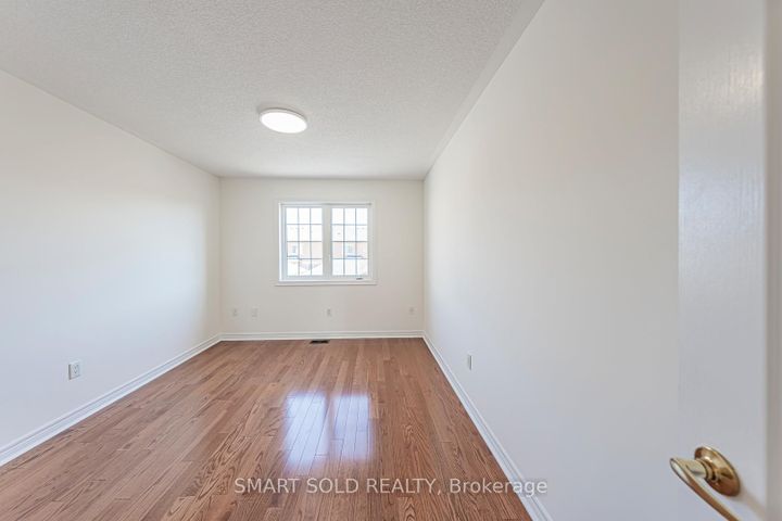 Photo 33 at 23 Bonheur Road, Cathedraltown, Markham
