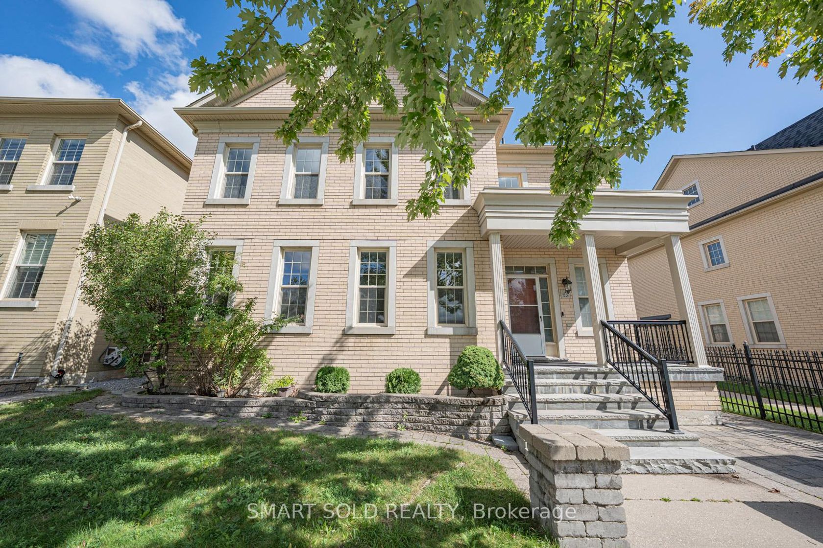 23 Bonheur Road, Cathedraltown, Markham 2
