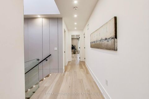 Photo 15 at 36 Doris Drive, Parkview, Toronto