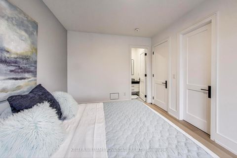 Photo 24 at 36 Doris Drive, Parkview, Toronto