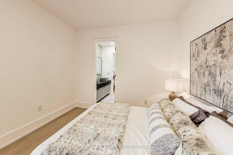 Photo 31 at 36 Doris Drive, Parkview, Toronto