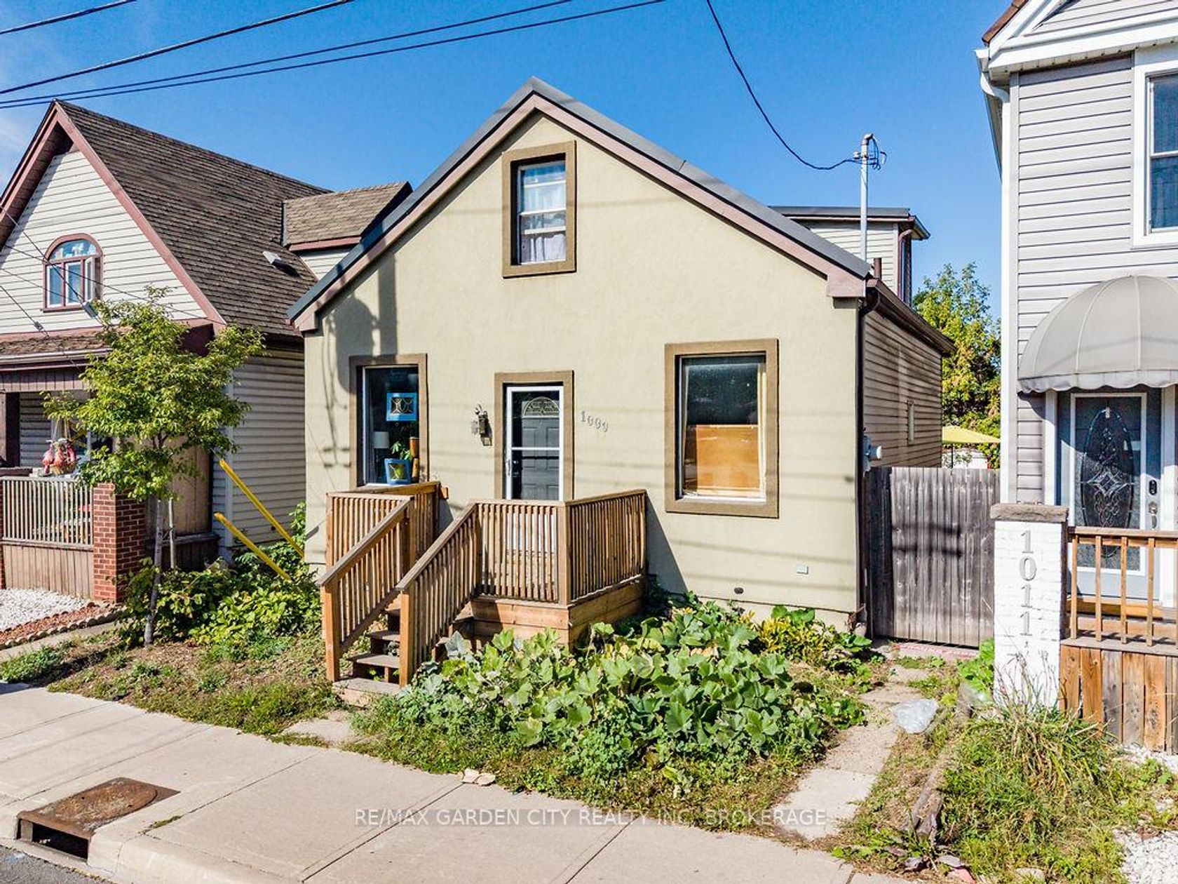 1009 Cannon Street E, Crown Point, Hamilton 2