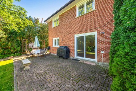 Photo 43 at 39 Elmcrest Road, West Deane, Toronto