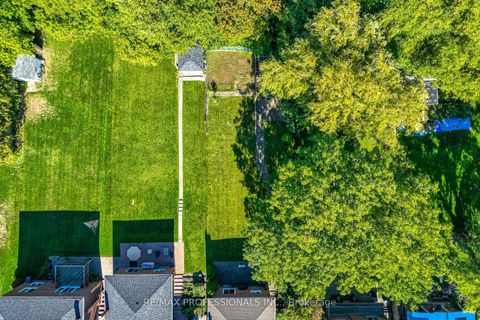 Photo 48 at 39 Elmcrest Road, West Deane, Toronto