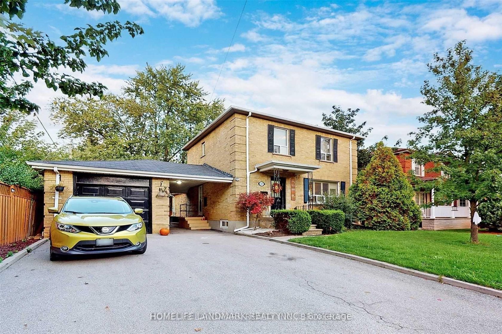 169 Highgate Avenue, Willowdale East, Toronto 