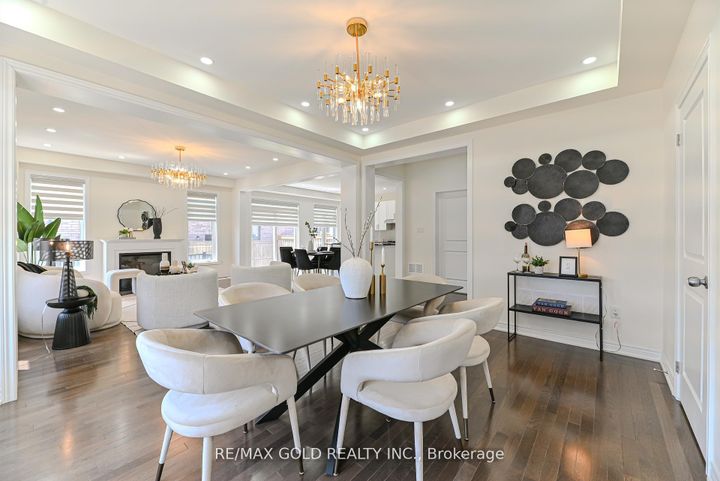 Photo 6 at 59 Cobriza Crescent, Northwest Brampton, Brampton