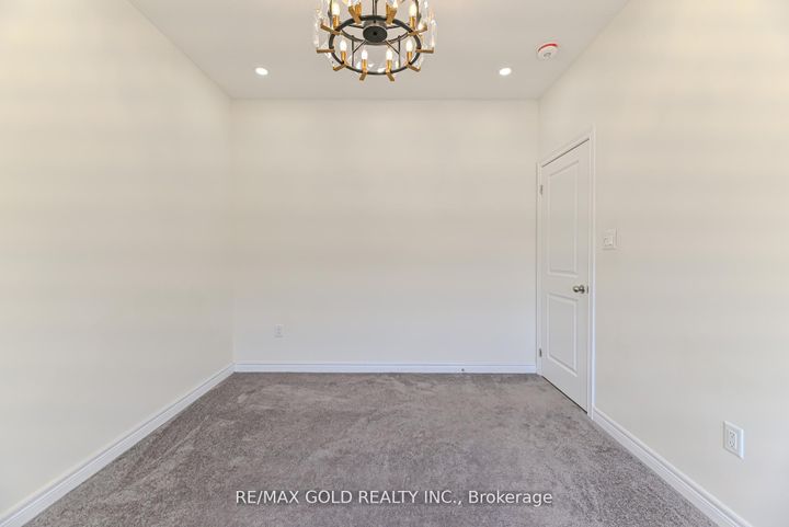 Photo 26 at 59 Cobriza Crescent, Northwest Brampton, Brampton