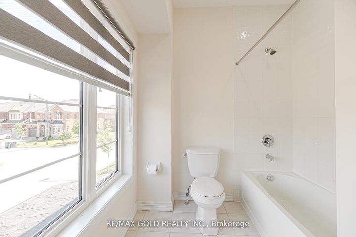 Photo 49 at 59 Cobriza Crescent, Northwest Brampton, Brampton
