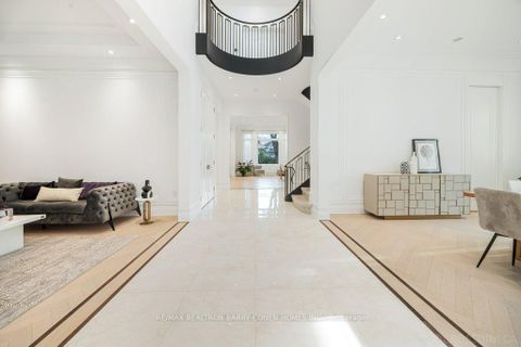 Photo 4 at 34 Greengate Road, Don Mills, Toronto