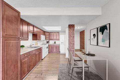 Photo 11 at 1510 - 2466 Eglinton Avenue E, Eglinton East, Toronto
