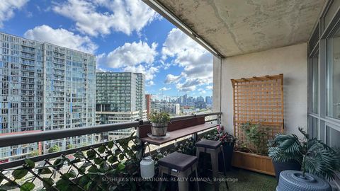 Photo 16 at 1123 - 38 Joe Shuster Way, Niagara, Toronto