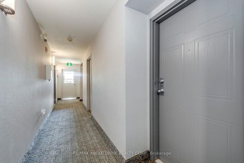 Photo 1 at 113 - 1496 Pilgrims Way, GA Glen Abbey, Oakville