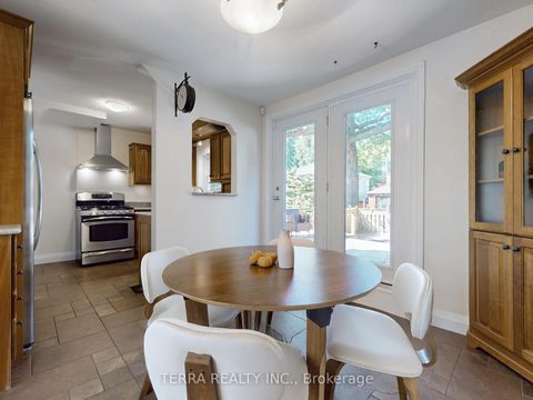 Photo 9 at 40 Allanbrooke Drive, Kingsway South, Toronto
