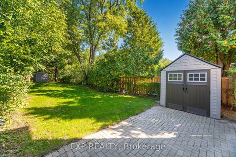 Photo 18 at 125 Hollyberry Trail, Hillcrest Village, Toronto