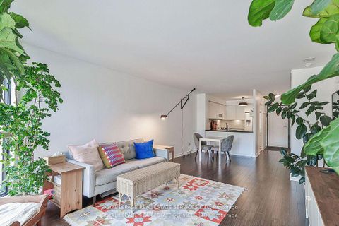 Photo 2 at 216 - 2267 Lakeshore Boulevard W, Mimico, Toronto