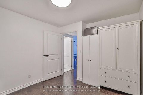 Photo 8 at 216 - 2267 Lakeshore Boulevard W, Mimico, Toronto