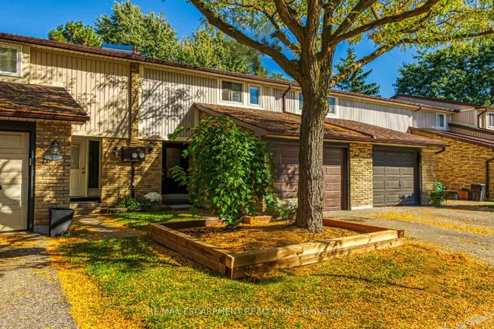 Photo 2 at 16 - 341 Wilson Drive, DP Dorset Park, Milton