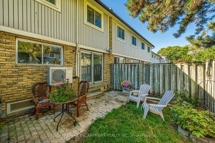 Photo 34 at 16 - 341 Wilson Drive, DP Dorset Park, Milton