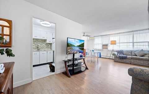 Photo 24 at 601 - 2263 Marine Drive, BR Bronte, Oakville