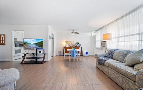 Photo 26 at 601 - 2263 Marine Drive, BR Bronte, Oakville