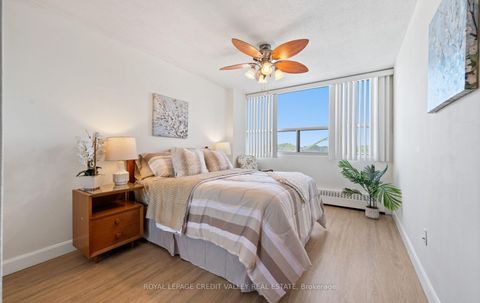 Photo 34 at 601 - 2263 Marine Drive, BR Bronte, Oakville