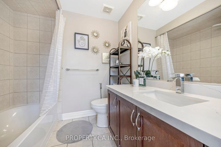 Photo 29 at 49 Playfair Terrace, SC Scott, Milton