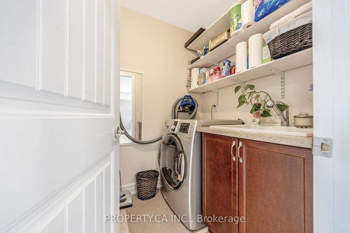 Photo 31 at 49 Playfair Terrace, SC Scott, Milton