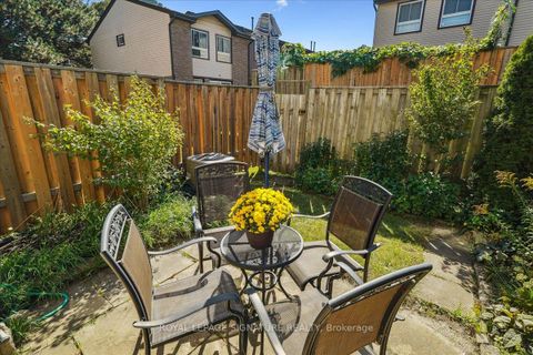 Photo 19 at 52 - 1131 Sandhurst Circle, Agincourt North, Toronto