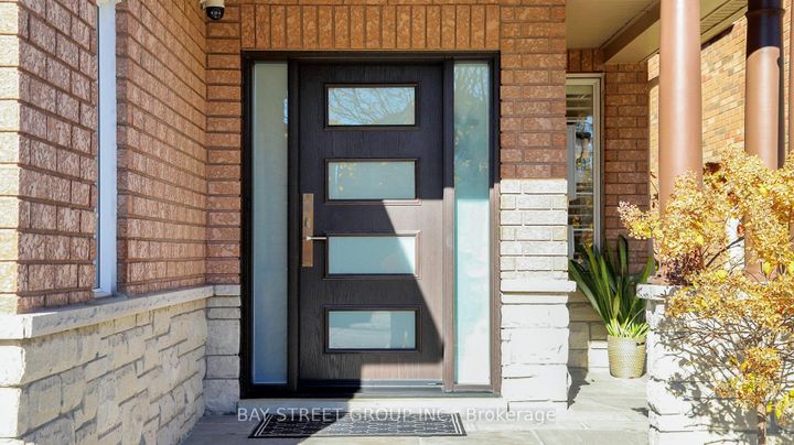 Photo 3 at 115 COLESBROOK Road, Westbrook, Richmond Hill