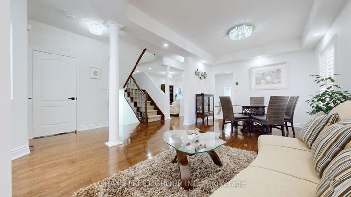 Photo 8 at 115 COLESBROOK Road, Westbrook, Richmond Hill