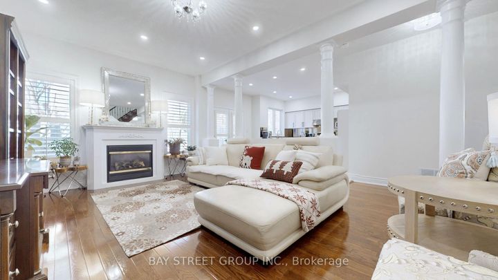 Photo 9 at 115 COLESBROOK Road, Westbrook, Richmond Hill