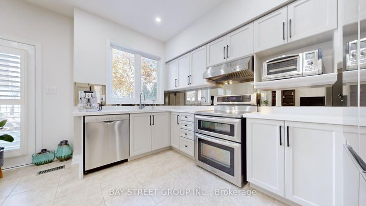 Photo 14 at 115 COLESBROOK Road, Westbrook, Richmond Hill