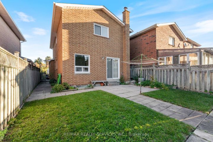 Photo 31 at 67 Wildercroft Avenue, Brampton North, Brampton