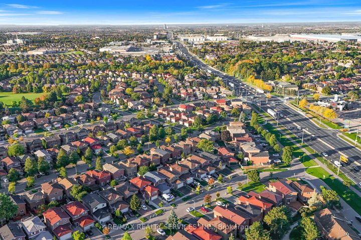 Photo 38 at 67 Wildercroft Avenue, Brampton North, Brampton