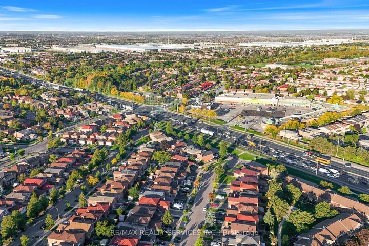 Photo 39 at 67 Wildercroft Avenue, Brampton North, Brampton