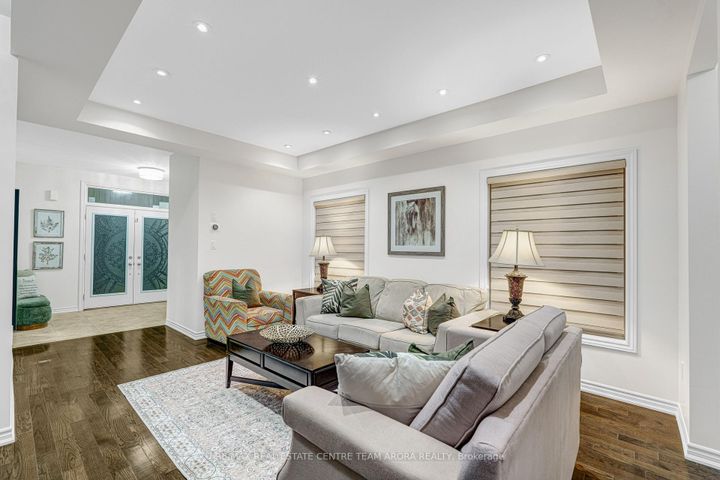 Photo 5 at 65 Monkton Circle, Credit Valley, Brampton