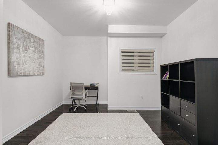 Photo 19 at 65 Monkton Circle, Credit Valley, Brampton
