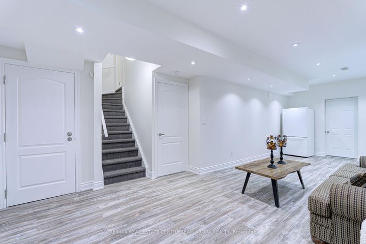 Photo 38 at 65 Monkton Circle, Credit Valley, Brampton