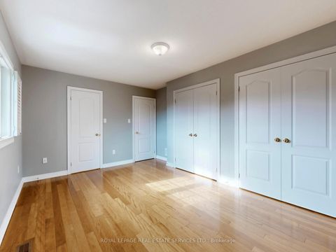 Photo 10 at 301 Mohawk Road, BR Bronte, Oakville