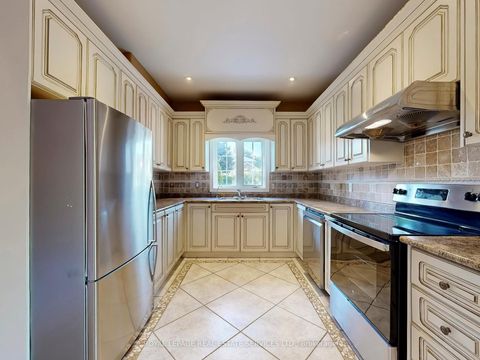 Photo 36 at 301 Mohawk Road, BR Bronte, Oakville