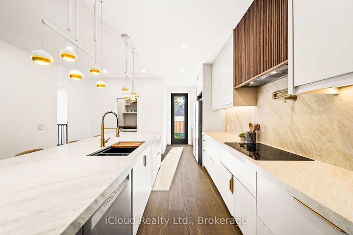 Photo 11 at 1140 Ogden Avenue, Lakeview, Mississauga