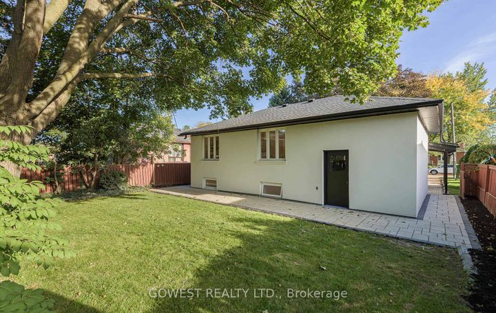 Photo 39 at 27 Hollister Road, West Deane, Toronto